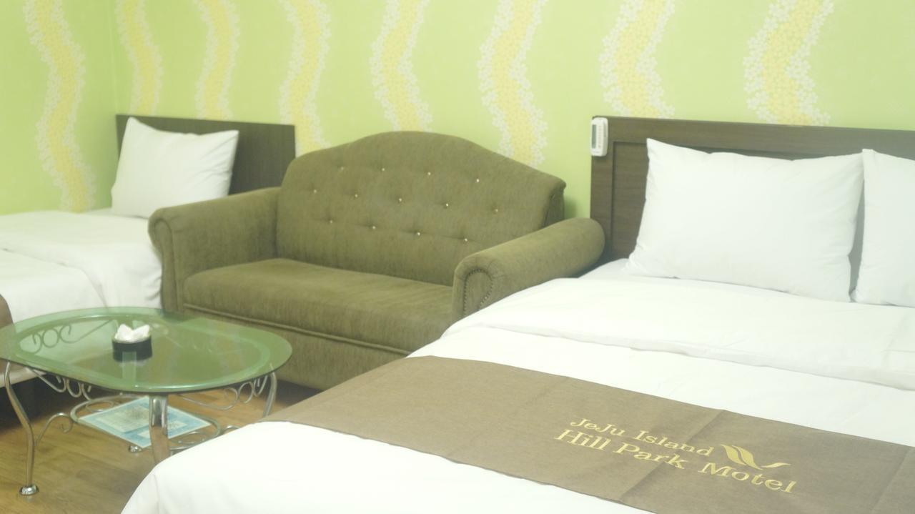 Hill Park Hotel Jeju Esterno foto
